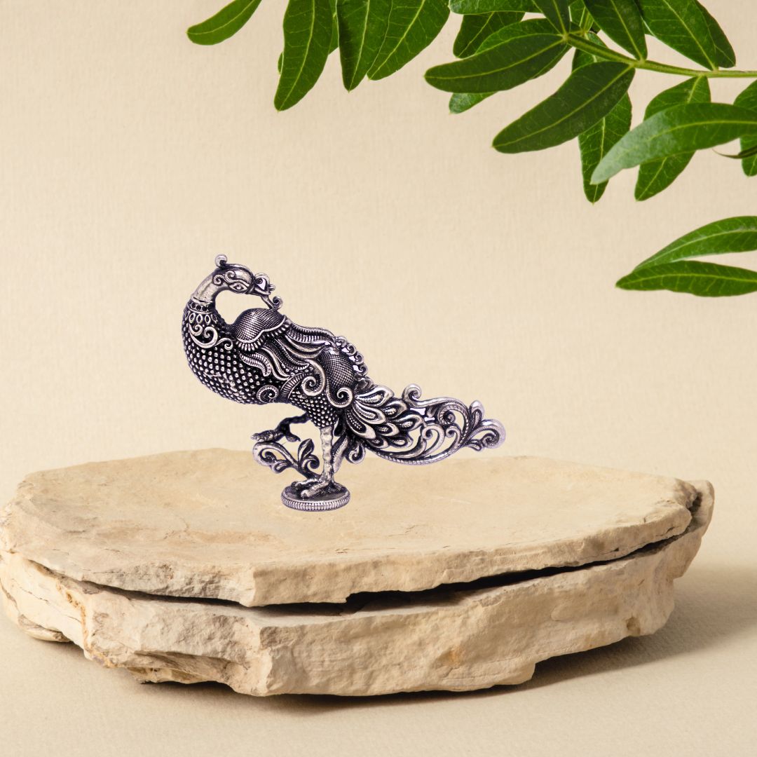 PEACOCK 3D IDOL